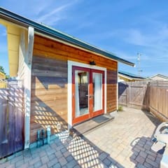 Sequoia Cottage