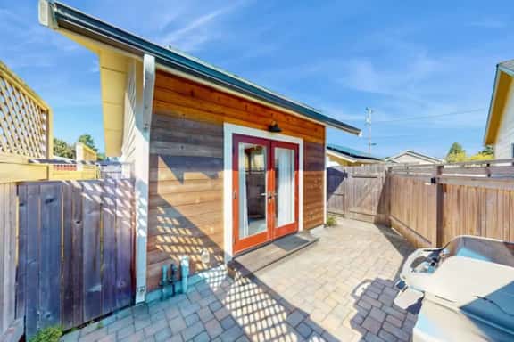Sequoia Cottage - Image 1